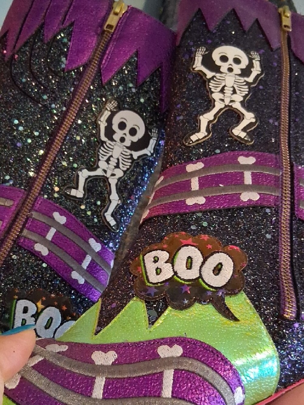 NEW GLOW IN THE DARK 'Ghost Train' Skull Heeled Boots, Size 42, 10.5ish - Picture 5 of 7